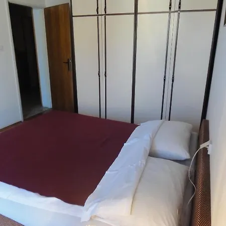 Pensión & Zlata 2*